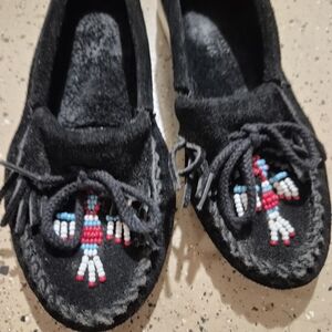 Minnetonka Black Beaded Moccasins